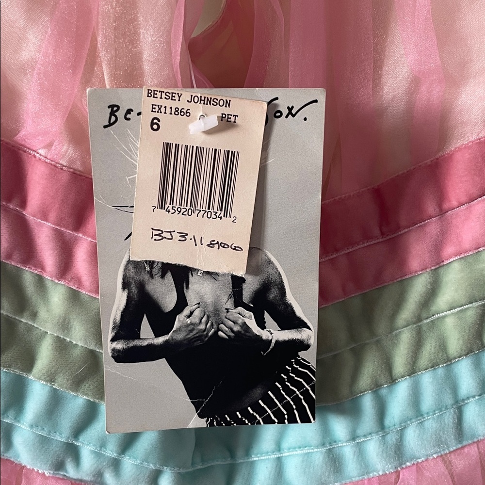 NWT Betsey Johnson Women’s Vintage Pink Tulle Layered Floral Cocktail Dress - 6 - Picture 3 of 13